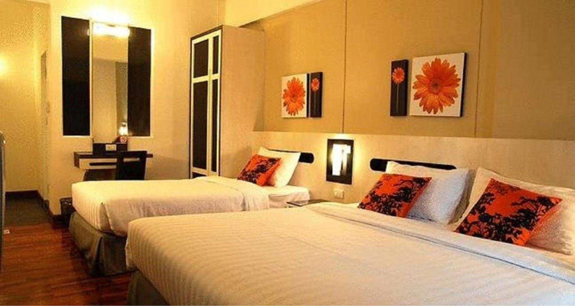 The Inn Saladaeng Bangkok Eksteriør bilde